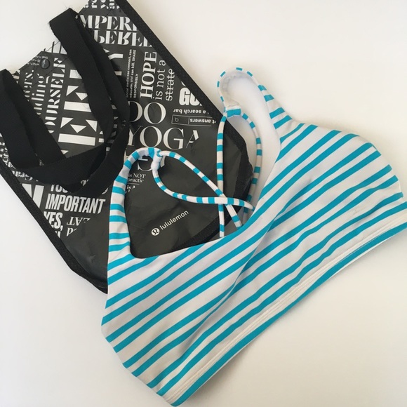 Lululemon Free to be bra striped 8 - Picture 2 of 7